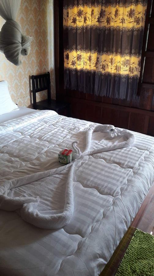 Riverside Bungalow 호텔 Ban Dondét 외부 사진