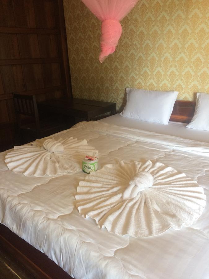 Riverside Bungalow 호텔 Ban Dondét 외부 사진