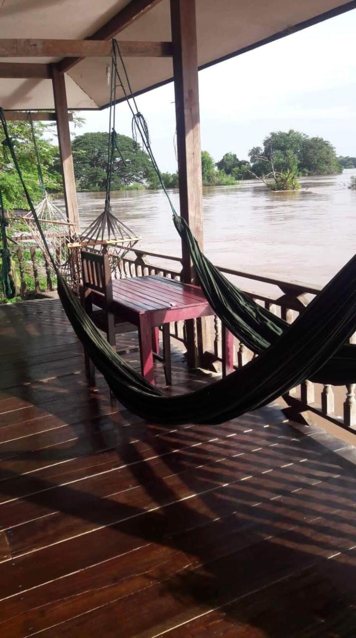 Riverside Bungalow 호텔 Ban Dondét 외부 사진
