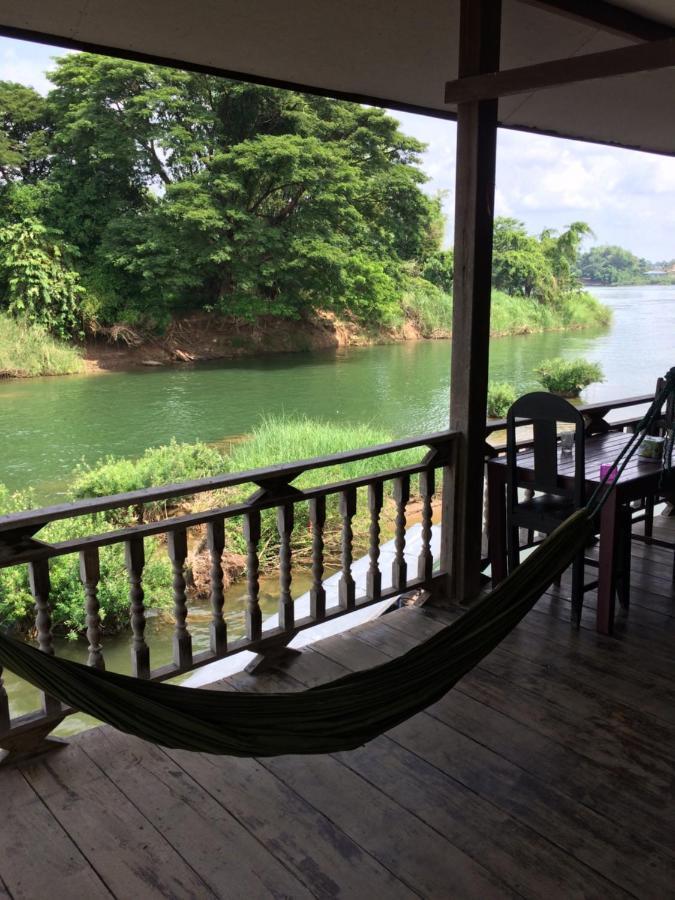 Riverside Bungalow 호텔 Ban Dondét 외부 사진
