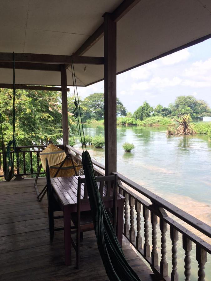 Riverside Bungalow 호텔 Ban Dondét 외부 사진